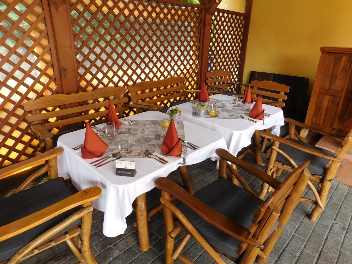 Berki Vendeglo Es Hotel Кирменд Екстер'єр фото